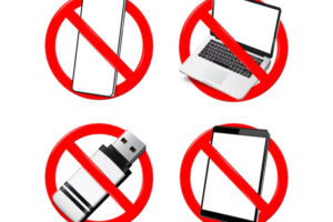 Empresas con la facultad legal de prohibir uso de dispositivos - El pulso laboral, agosto 2016